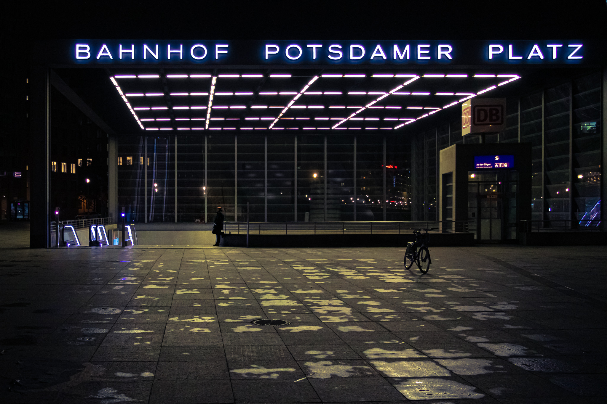 Meanwhile in the rich district